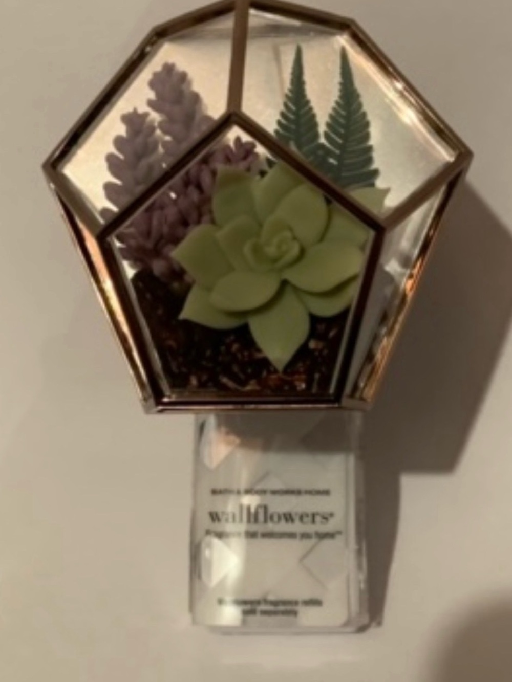 Bath & Body Works Rose Gold Geometric Succulent Wallflower Plug